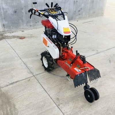 多功能小型開(kāi)溝培土機(jī) 柴油田園管理機(jī) 手扶自走式培土起壟開(kāi)溝機(jī)