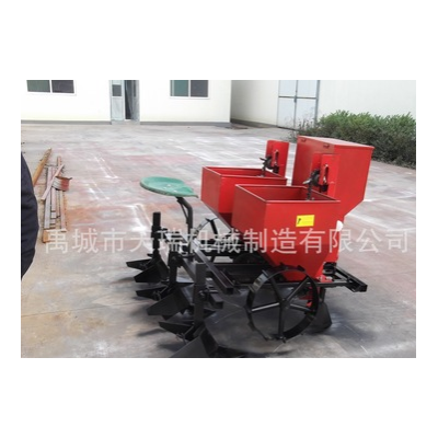 土豆播種機 起壟覆膜 単壟雙苗 壟距600mm-900mm可調