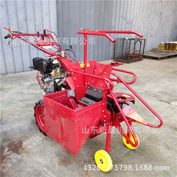 四輪手推玉米收割機 苞米摘穗扒皮秸稈粉碎機 掰棒子機