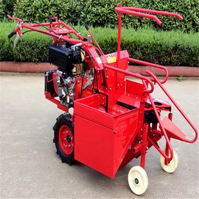 四川兩行玉米收獲機 單缸四輪帶玉米剝皮收割機廠家直銷