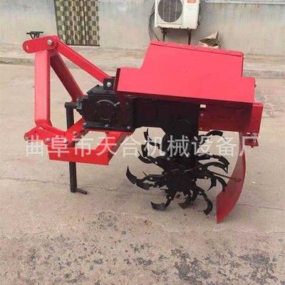 天合定制農(nóng)用果園施肥開(kāi)溝機(jī)深度30公分開(kāi)溝回填四輪耕地機(jī)