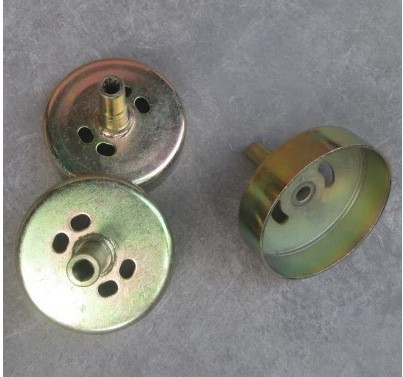 割草機配件離合盤割灌機收割機打草機被動盤離合器盤離合杯離合碟