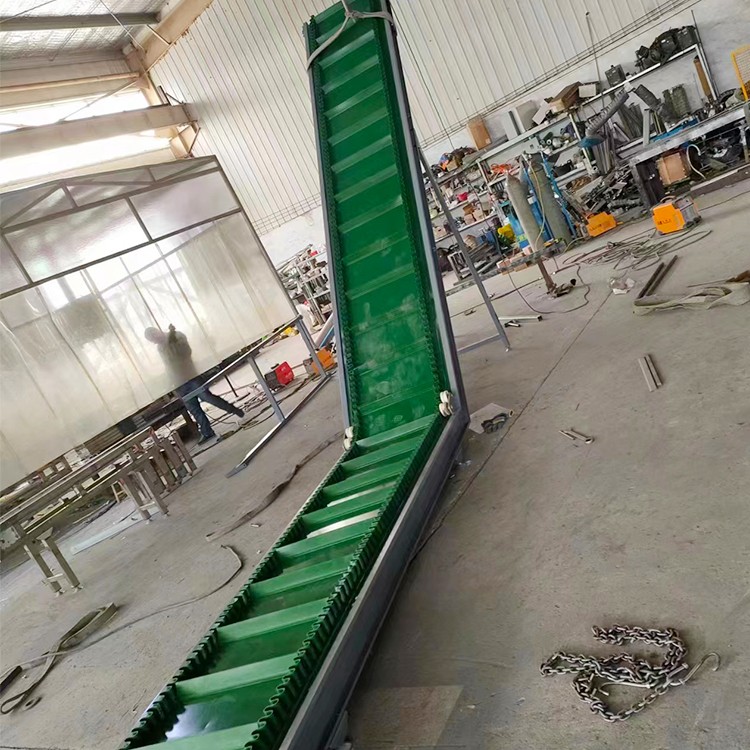 食品爬坡傳送機 小型不銹鋼鏈板輸送機 工業生產線提升機