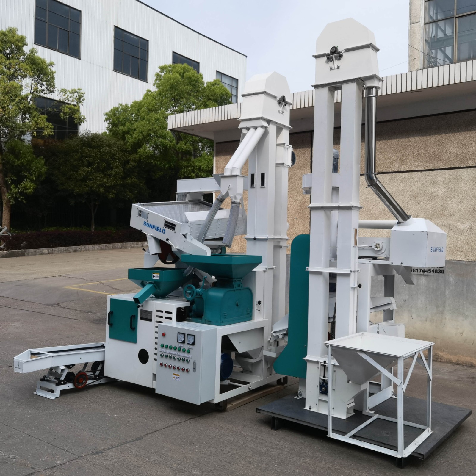 新款打米機(jī)商用大米機(jī)加工用小型碾米機(jī) 1臺