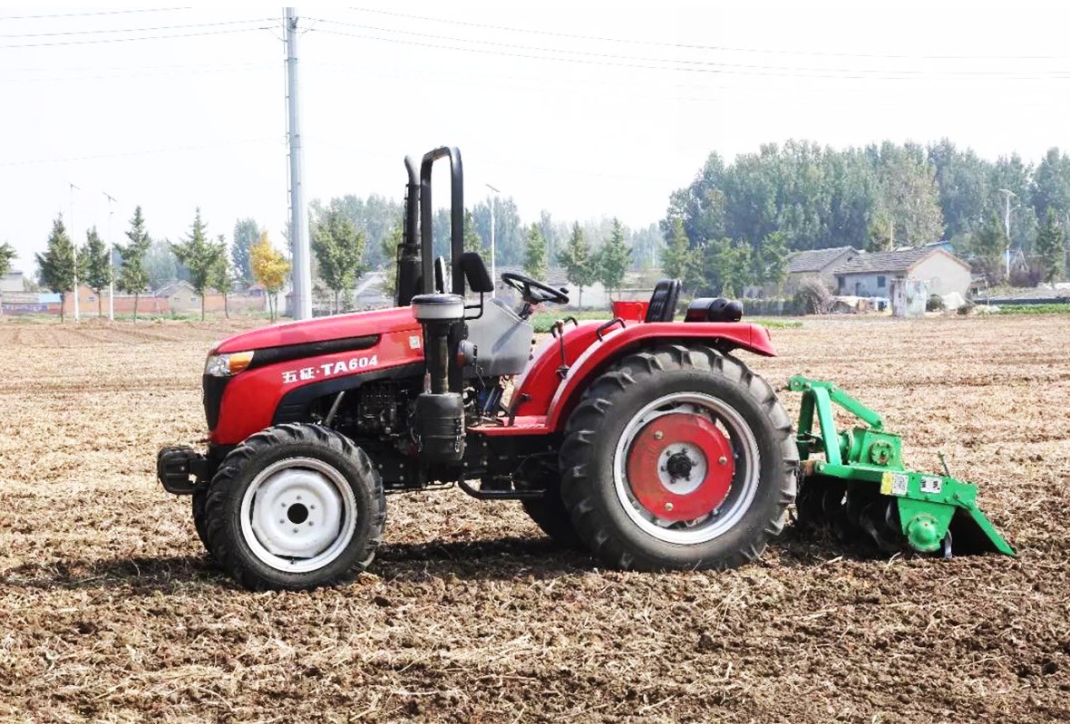 五征-TA604輪式拖拉機_02 五征-TA604輪式拖拉機_02.jpg