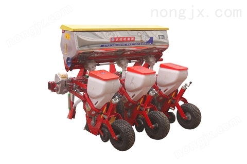 農(nóng)哈哈2BYQF-3氣吸式玉米播種機