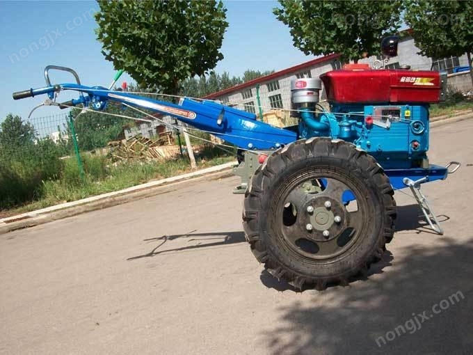 千里牛151手扶拖拉機