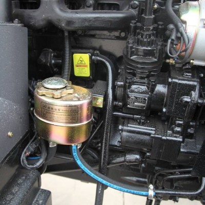 東方紅LX600輪式拖拉機(jī)