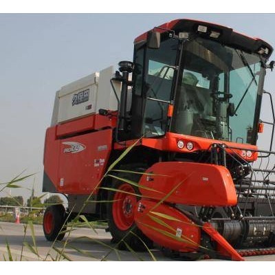 久保田PRO100小麥聯合收割機
