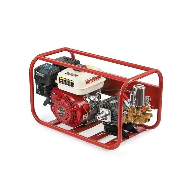 廠家直銷汽油噴霧器三缸柱塞泵打藥機高壓園林果樹農用水泵加黃油