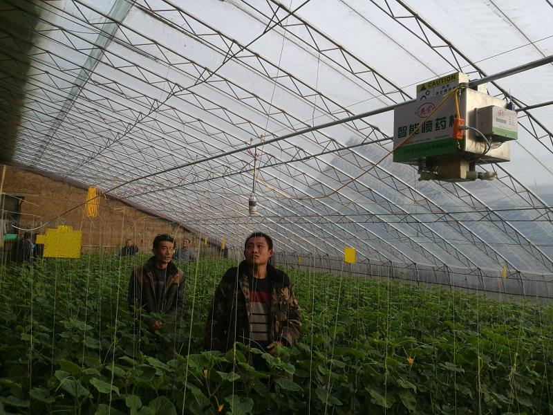 智能噴藥機(jī)(圖2) 智能噴藥機(jī)(圖2)