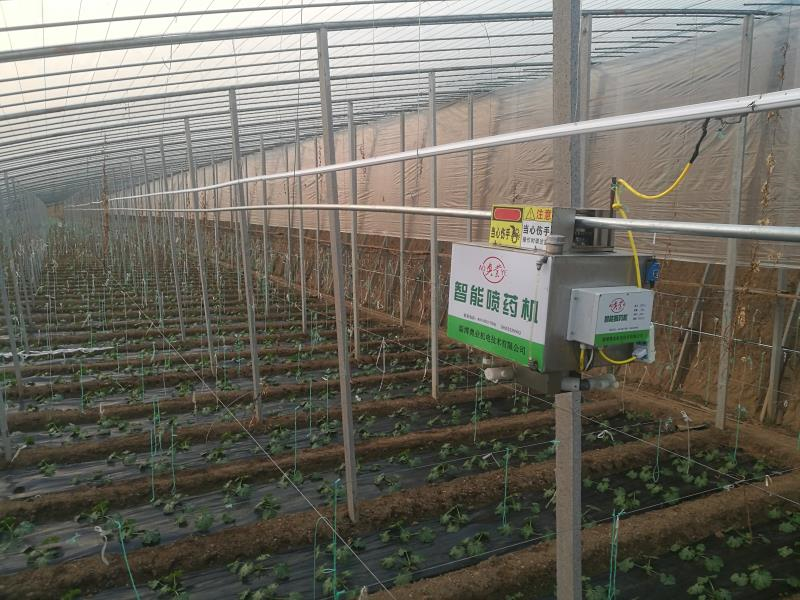智能噴藥機(jī)(圖1) 智能噴藥機(jī)(圖1)