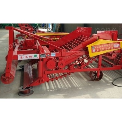 花生收獲機側面