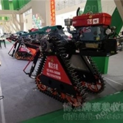 大姜收獲機(jī)