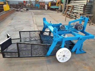 前進螺絲菜（寶塔菜）收獲機